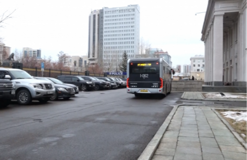 Төрийн ордны албан хаагчдад үйлчилж байсан нийтийн тээврийн автобусыг зогсоохоор болжээ